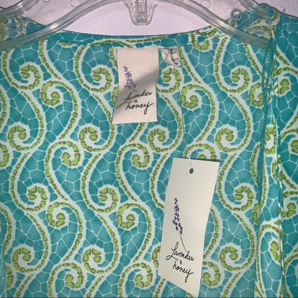 Lavender & Honey NWT XL shrug semi sheer - Picture 2 of 9